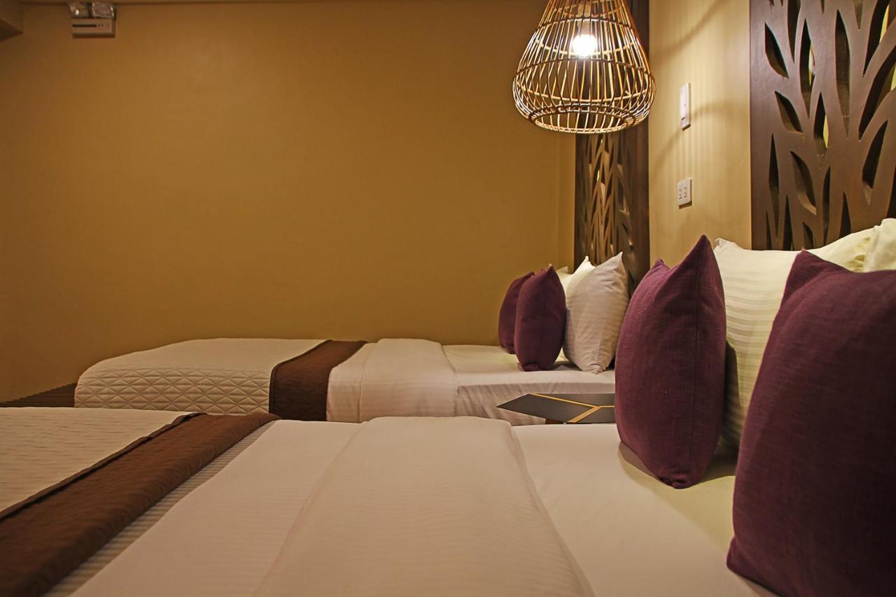 Balai Princesa Puerto Princesa Екстер'єр фото