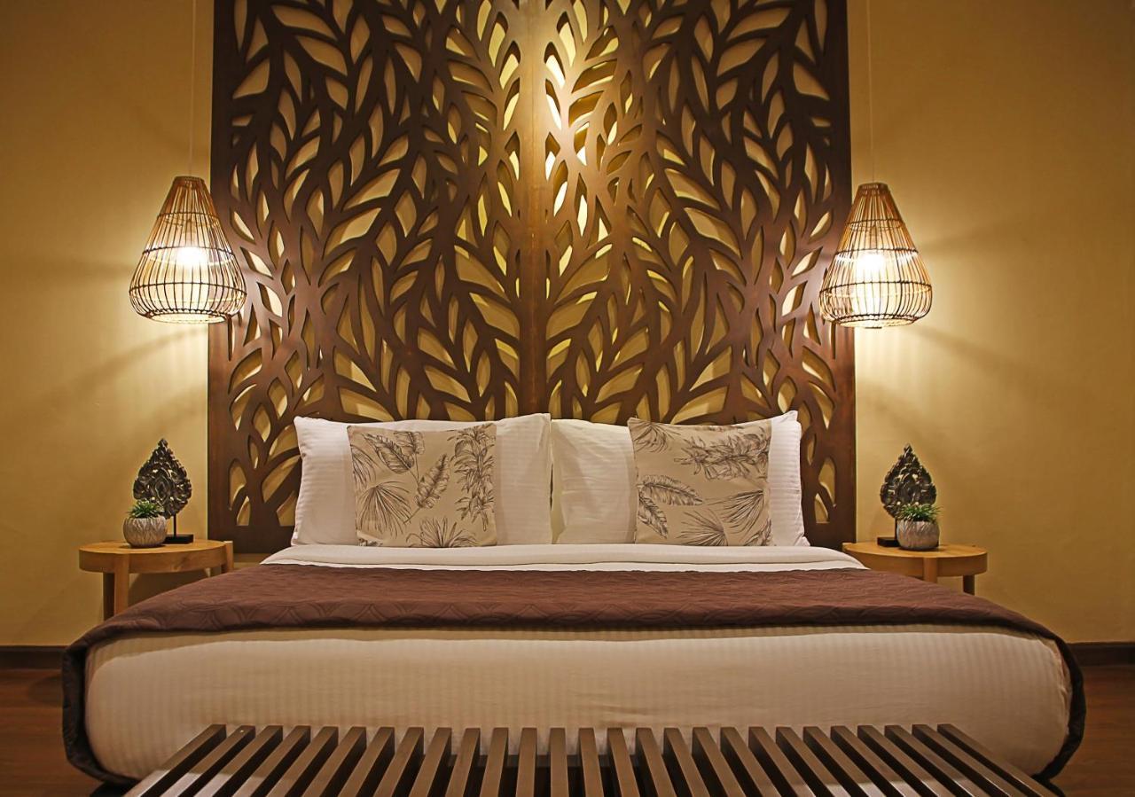Balai Princesa Puerto Princesa Екстер'єр фото