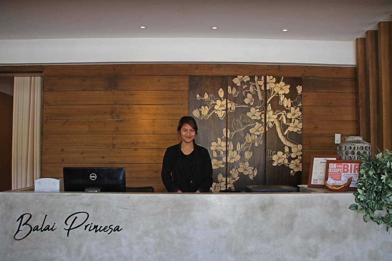 Balai Princesa Puerto Princesa Екстер'єр фото